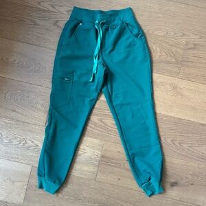 Figs Scrubs - Hunter Green - Zamora Jogger - XS / P